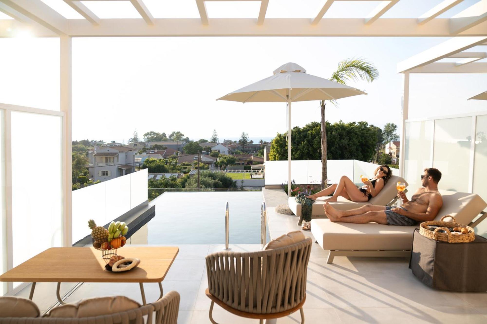 Thimios Suites Adults Only อาคาราวี ภายนอก รูปภาพ