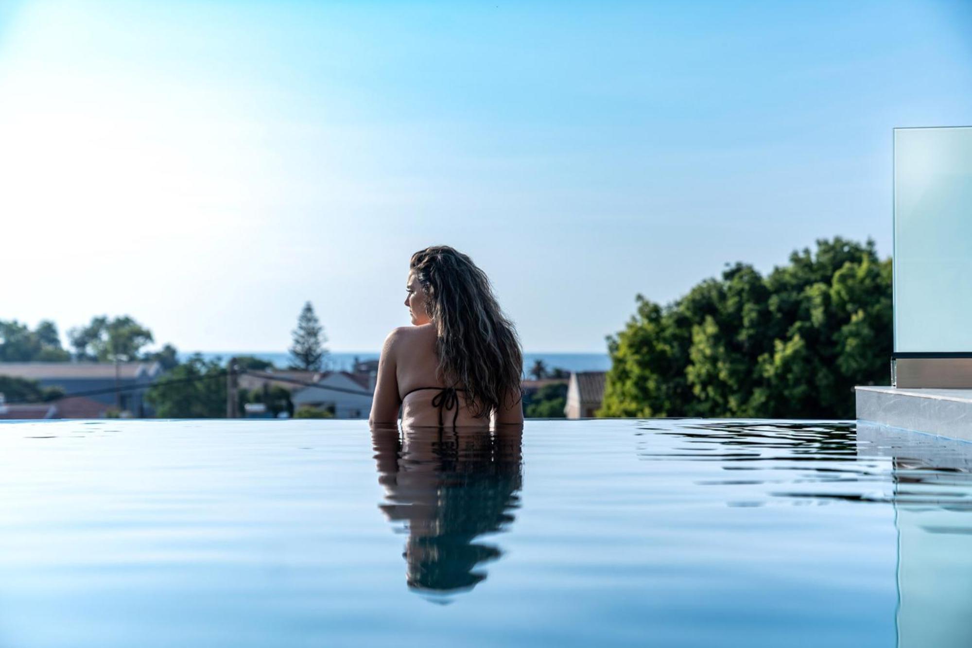 Thimios Suites Adults Only อาคาราวี ภายนอก รูปภาพ