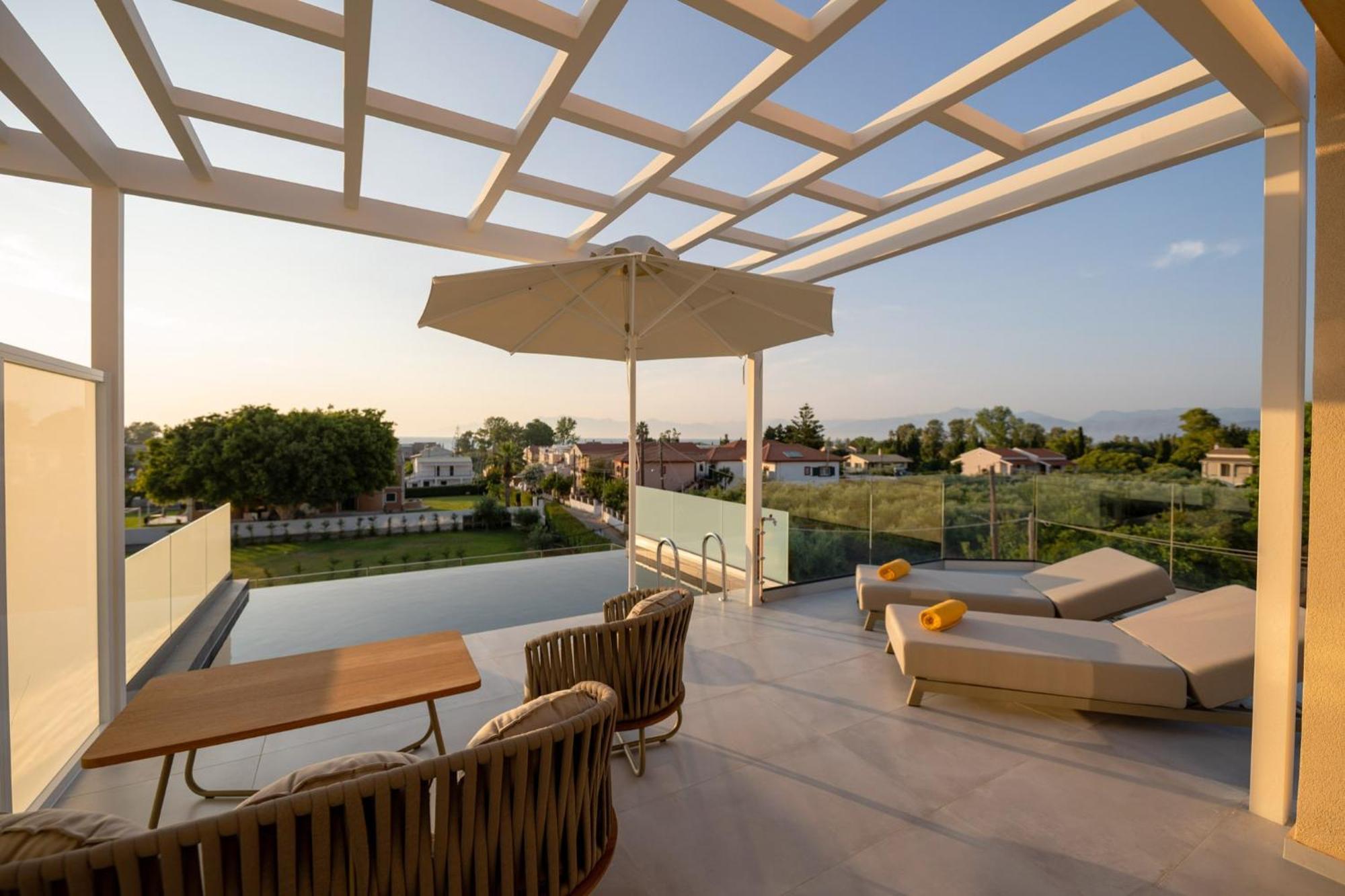 Thimios Suites Adults Only อาคาราวี ภายนอก รูปภาพ