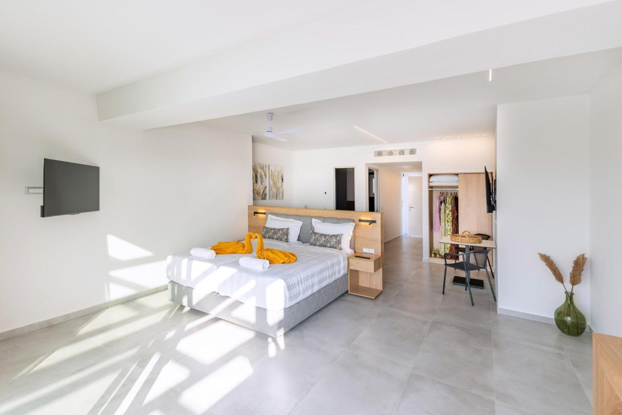 Thimios Suites Adults Only อาคาราวี ภายนอก รูปภาพ