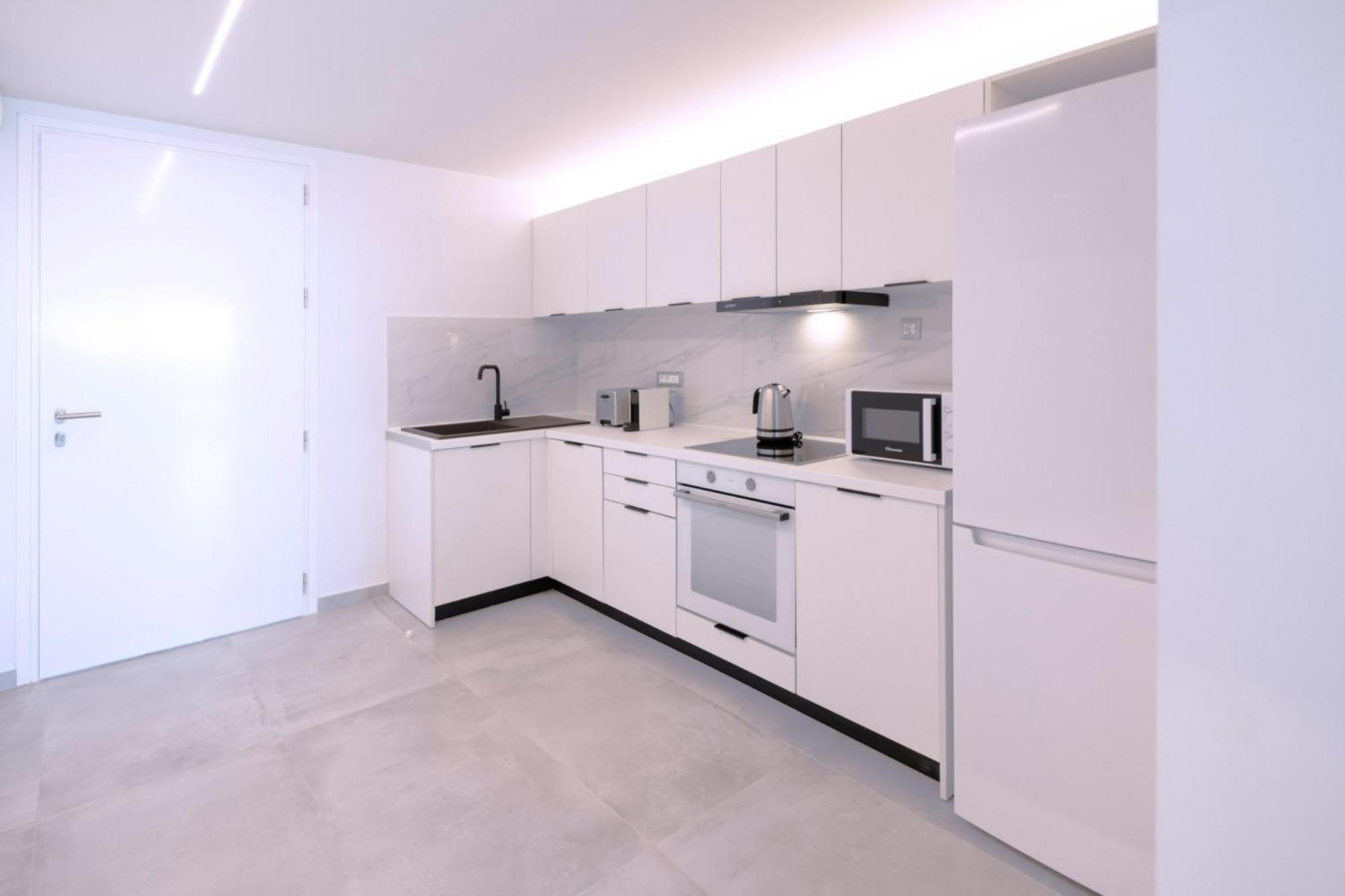 Thimios Suites Adults Only อาคาราวี ภายนอก รูปภาพ