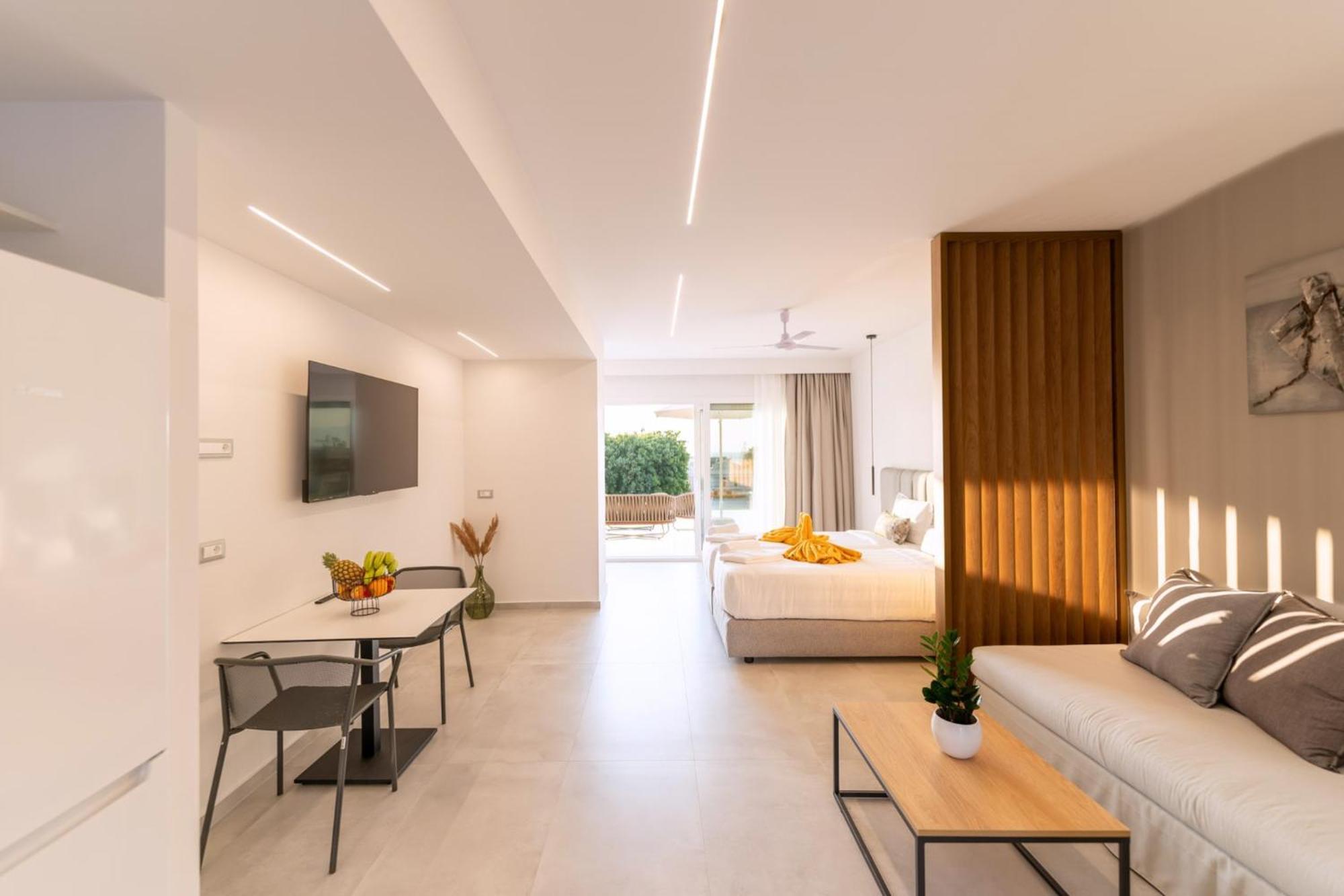 Thimios Suites Adults Only อาคาราวี ภายนอก รูปภาพ